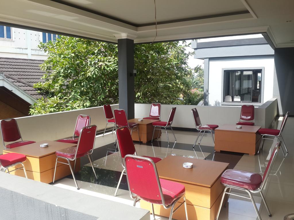 Raja Residence Jambi 占碑 外观 照片