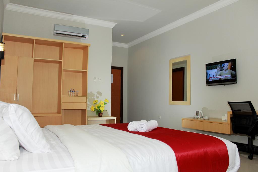 Raja Residence Jambi 占碑 客房 照片